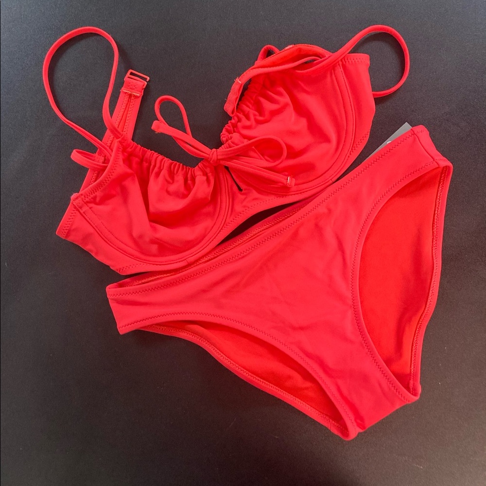 Aerie swimsuit - size M top, size S bottoms